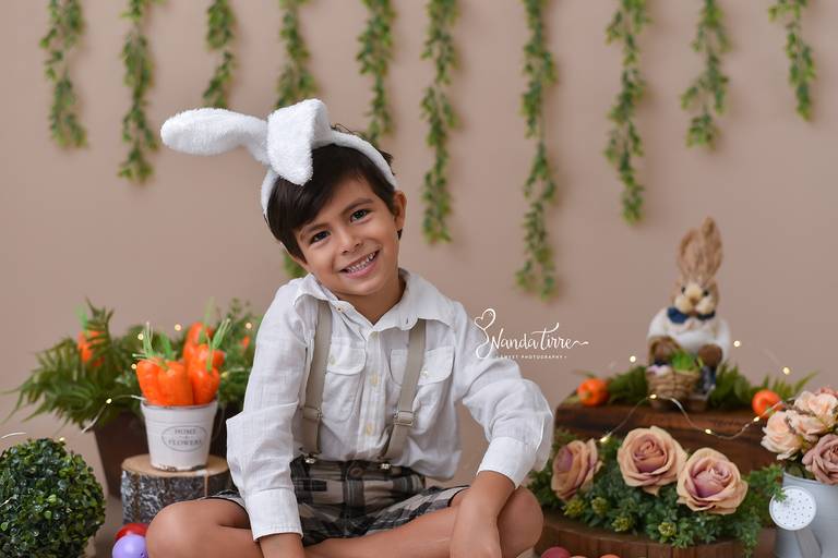 mini-sessao-tematica-ensaio-estudio-fotografico-rj-rio-de-janeiro-foto-book-infantil-bebes-fotografia-fotografo-fotografa-nanda-tirre-barra-da-tijuca-zona-sul-carnaval-pascoa-maes-festa-junina-natal-ano-novo-crianças-criancas-junino-pais-recreio