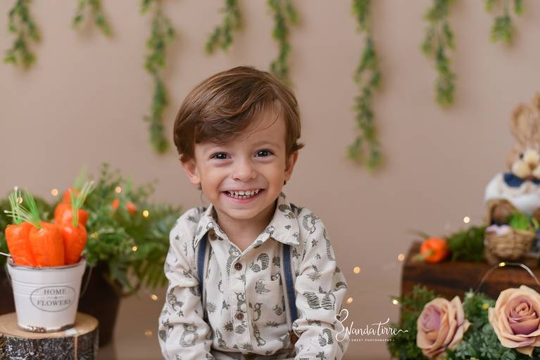 mini-sessao-tematica-ensaio-estudio-fotografico-rj-rio-de-janeiro-foto-book-infantil-bebes-fotografia-fotografo-fotografa-nanda-tirre-barra-da-tijuca-zona-sul-carnaval-pascoa-maes-festa-junina-natal-ano-novo-crianças-criancas-junino-pais-recreio