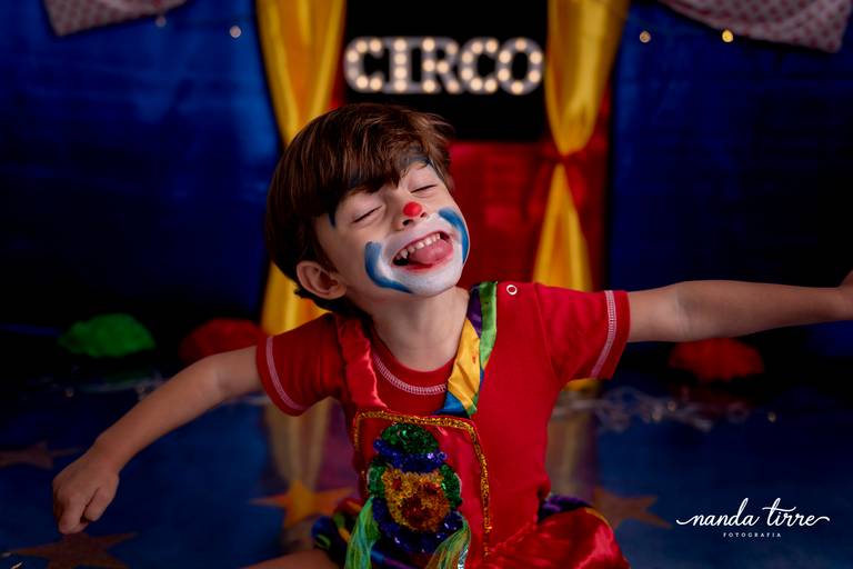 mini-sessao-tematica-ensaio-estudio-fotografico-rj-rio-de-janeiro-foto-book-infantil-bebes-fotografia-fotografo-fotografa-nanda-tirre-barra-da-tijuca-zona-sul-carnaval-pascoa-maes-festa-junina-natal-ano-novo-crianças-criancas-junino-pais-recreio