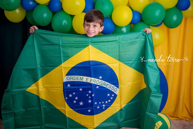 mini-sessao-tematica-ensaio-estudio-fotografico-rj-rio-de-janeiro-foto-book-infantil-bebes-fotografia-fotografo-fotografa-nanda-tirre-barra-da-tijuca-carnaval-pascoa-mães-festa-junina-natal-ano-novo-crianças-criancas-junino-pais-teresópolis-especial-mãe