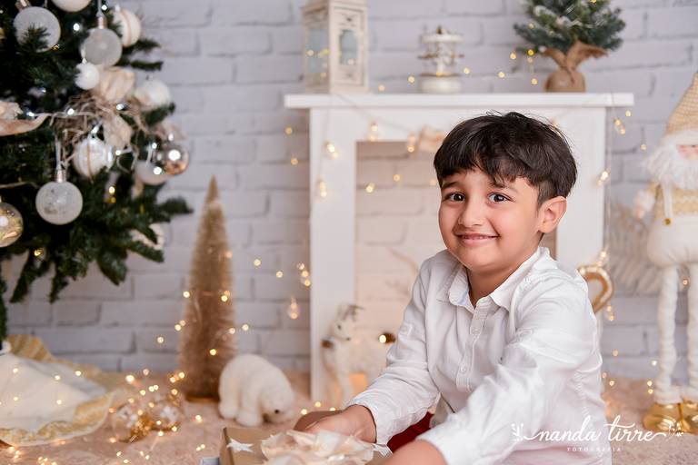 mini-sessao-tematica-ensaio-estudio-fotografico-rj-rio-de-janeiro-foto-book-infantil-bebes-fotografia-fotografo-fotografa-nanda-tirre-barra-da-tijuca-carnaval-pascoa-mães-festa-junina-natal-ano-novo-crianças-criancas-junino-pais-teresópolis-especial-mãe