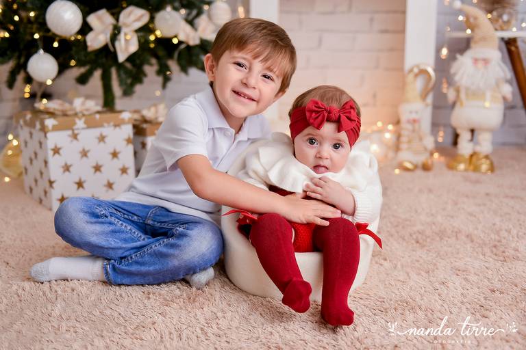 mini-sessao-tematica-ensaio-estudio-fotografico-rj-rio-de-janeiro-foto-book-infantil-bebes-fotografia-fotografo-fotografa-nanda-tirre-barra-da-tijuca-carnaval-pascoa-mães-festa-junina-natal-ano-novo-crianças-criancas-junino-pais-teresópolis-especial-mãe
