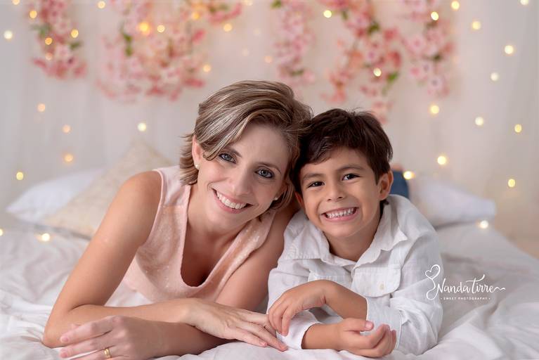 mini-sessao-tematica-ensaio-estudio-fotografico-rj-rio-de-janeiro-foto-book-infantil-bebes-fotografia-fotografo-fotografa-nanda-tirre-barra-da-tijuca-zona-sul-carnaval-pascoa-maes-festa-junina-natal-ano-novo-crianças-criancas-junino-pais-recreio