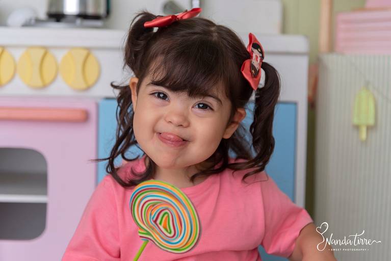 mini-sessao-tematica-ensaio-estudio-fotografico-rj-rio-de-janeiro-foto-book-infantil-bebes-fotografia-fotografo-fotografa-nanda-tirre-barra-da-tijuca-zona-sul-carnaval-pascoa-maes-festa-junina-natal-ano-novo-crianças-criancas-junino-pais-recreio