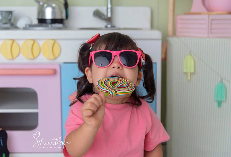 mini-sessao-tematica-ensaio-estudio-fotografico-rj-rio-de-janeiro-foto-book-infantil-bebes-fotografia-fotografo-fotografa-nanda-tirre-barra-da-tijuca-zona-sul-carnaval-pascoa-maes-festa-junina-natal-ano-novo-crianças-criancas-junino-pais-recreio