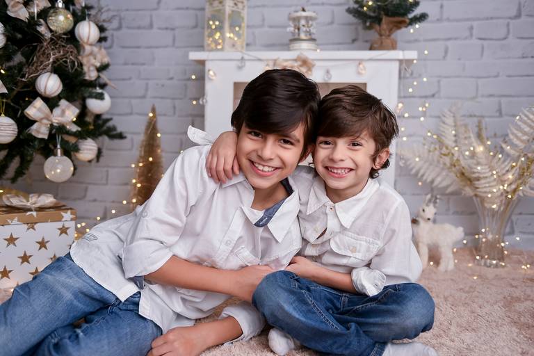 mini-sessao-tematica-ensaio-estudio-fotografico-rj-rio-de-janeiro-foto-book-infantil-bebes-fotografia-fotografo-fotografa-nanda-tirre-barra-da-tijuca-carnaval-pascoa-mães-festa-junina-natal-ano-novo-crianças-criancas-junino-pais-teresópolis-especial-mãe