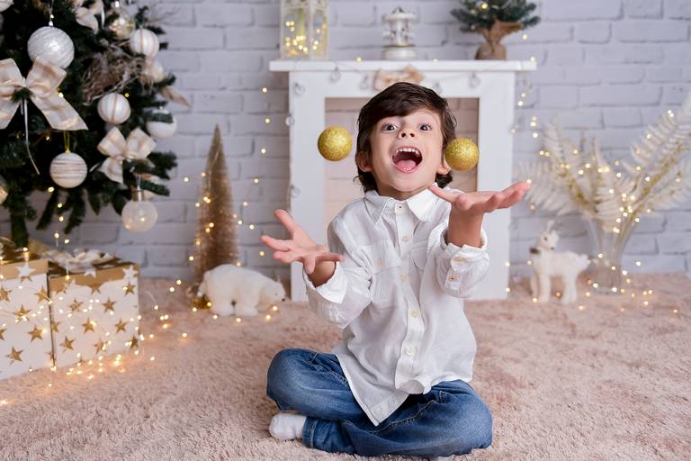 mini-sessao-tematica-ensaio-estudio-fotografico-rj-rio-de-janeiro-foto-book-infantil-bebes-fotografia-fotografo-fotografa-nanda-tirre-barra-da-tijuca-carnaval-pascoa-mães-festa-junina-natal-ano-novo-crianças-criancas-junino-pais-teresópolis-especial-mãe