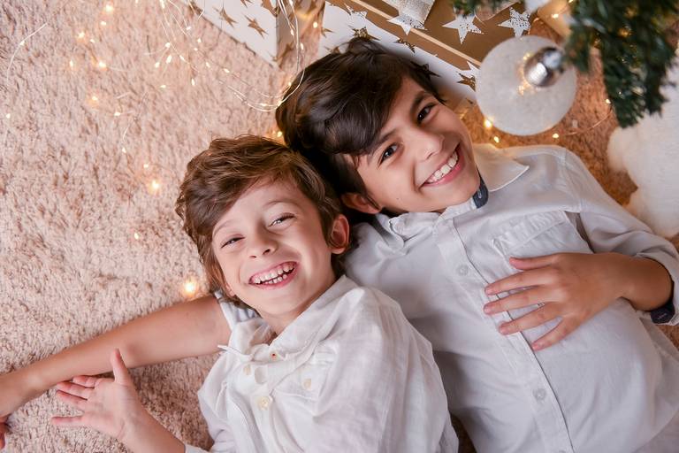 mini-sessao-tematica-ensaio-estudio-fotografico-rj-rio-de-janeiro-foto-book-infantil-bebes-fotografia-fotografo-fotografa-nanda-tirre-barra-da-tijuca-carnaval-pascoa-mães-festa-junina-natal-ano-novo-crianças-criancas-junino-pais-teresópolis-especial-mãe