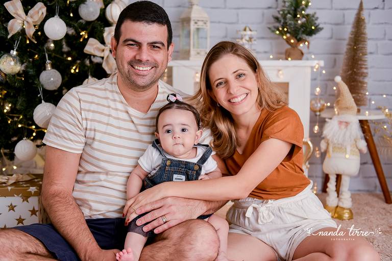 mini-sessao-tematica-ensaio-estudio-fotografico-rj-rio-de-janeiro-foto-book-infantil-bebes-fotografia-fotografo-fotografa-nanda-tirre-barra-da-tijuca-carnaval-pascoa-mães-festa-junina-natal-ano-novo-crianças-criancas-junino-pais-teresópolis-especial-mãe