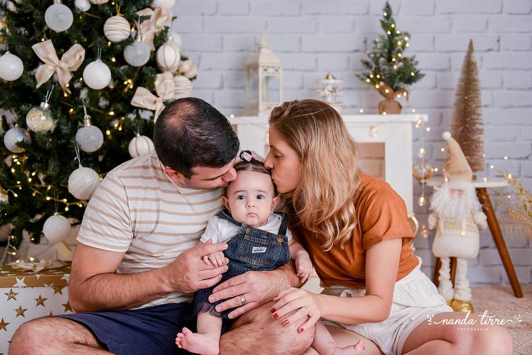 mini-sessao-tematica-ensaio-estudio-fotografico-rj-rio-de-janeiro-foto-book-infantil-bebes-fotografia-fotografo-fotografa-nanda-tirre-barra-da-tijuca-carnaval-pascoa-mães-festa-junina-natal-ano-novo-crianças-criancas-junino-pais-teresópolis-especial-mãe