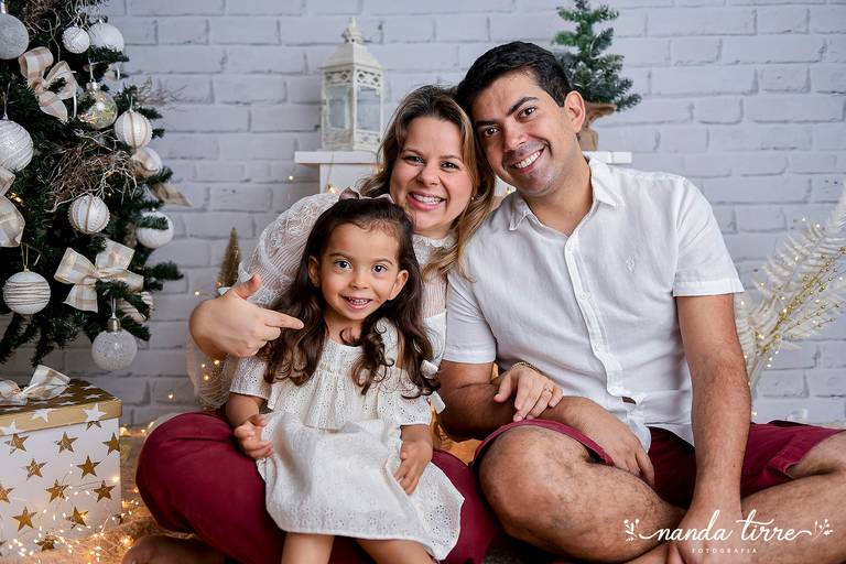 mini-sessao-tematica-ensaio-estudio-fotografico-rj-rio-de-janeiro-foto-book-infantil-bebes-fotografia-fotografo-fotografa-nanda-tirre-barra-da-tijuca-carnaval-pascoa-mães-festa-junina-natal-ano-novo-crianças-criancas-junino-pais-teresópolis-especial-mãe