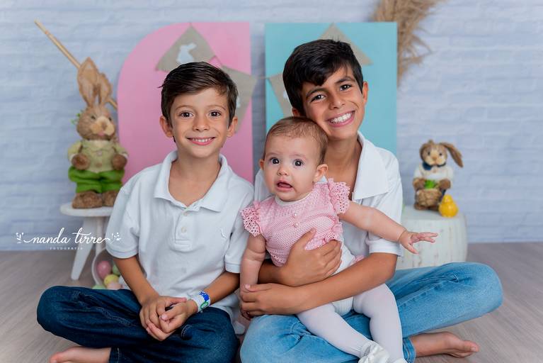 mini-sessao-tematica-ensaio-estudio-fotografico-rj-rio-de-janeiro-foto-book-infantil-bebes-fotografia-fotografo-fotografa-nanda-tirre-barra-da-tijuca-carnaval-pascoa-mães-festa-junina-natal-ano-novo-crianças-criancas-junino-pais-teresópolis-especial-mãe