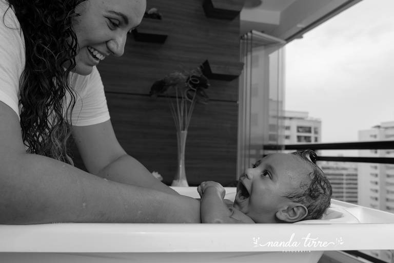 ensaio-fotografico-bebê-lifestyle-criança-rio-de-janeiro-rj-fotografia-fotografo-nanda-tirre-recem-nascido-amamentacao-pai-mae-maternidade-gravida-gestante-filho-filha-barra-da-tijuca-zona-sul-familia-recreio-peninsula-perinatal-parto-nascimento-mês-baby