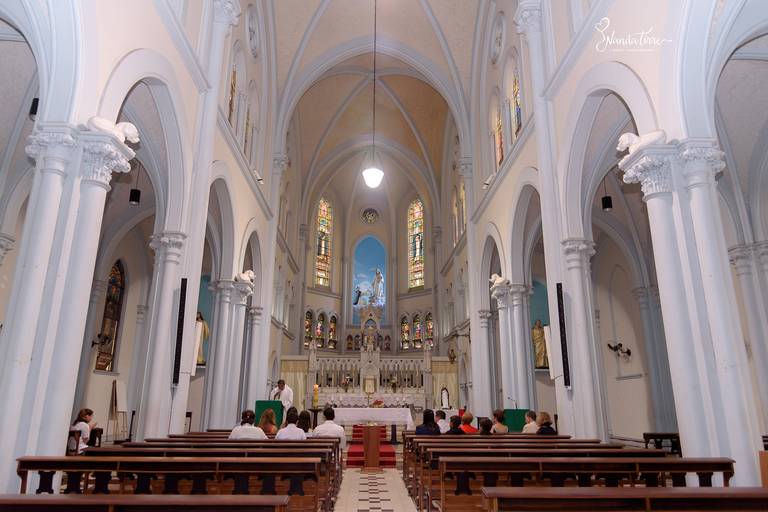 batizado-igreja-católica-rj-rio de janeiro-teresópolis-fotos-foto-fotografia-fotógrafo-batismo-missa-padre-book-matriz-catolicismo-fotógrafa-bebê-criança-mãe-maternidade-padrinho-madrinha
