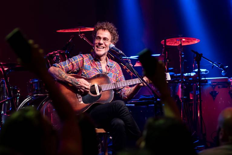 fotografo de shows espetaculos eventos cantor nando reis em show corporativo na cidade de jau