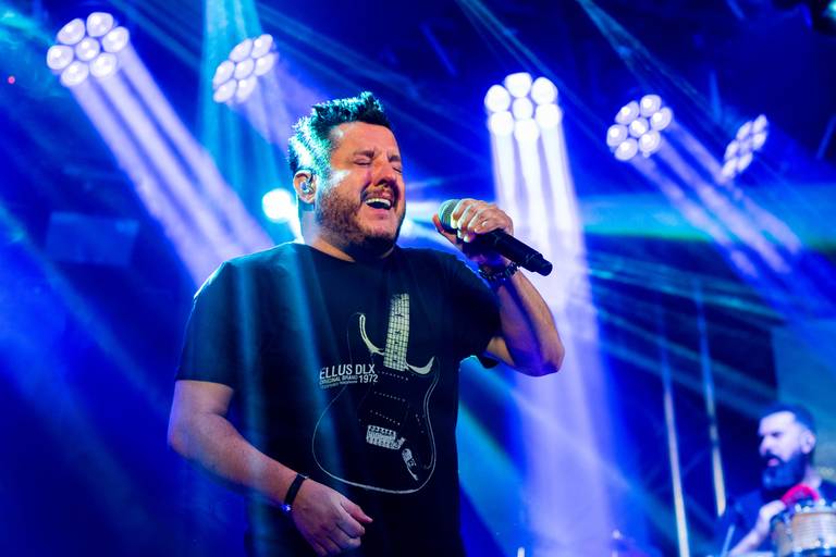 fotografo de shows espetaculos eventos cantor daniel em show corporativo na cidade de jau