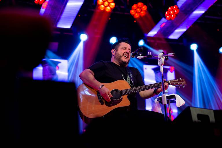 fotografo de shows espetaculos eventos cantor daniel em show corporativo na cidade de jau