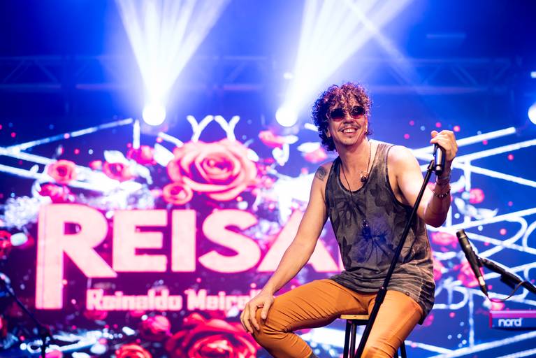 fotografo de shows espetaculos eventos cantor sandami e reinaldo meireles no projeto reisan em show no caiçara clube na cidade de jau