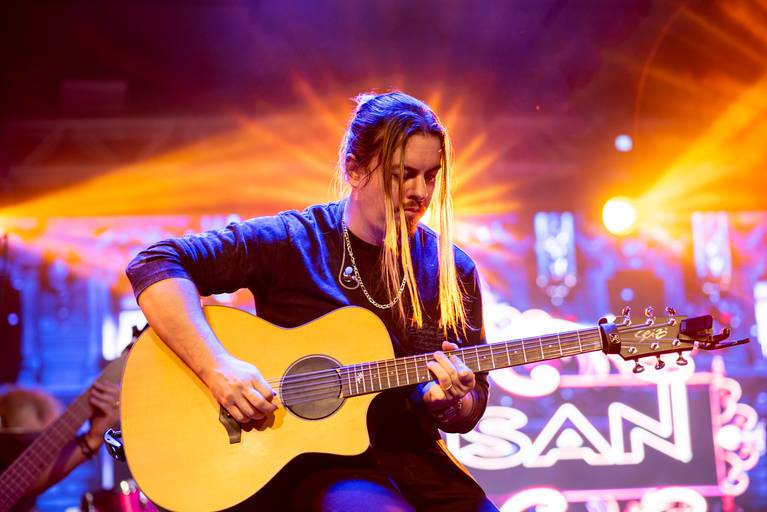 fotografo de shows espetaculos eventos cantor sandami e reinaldo meireles no projeto reisan em show no caiçara clube na cidade de jau