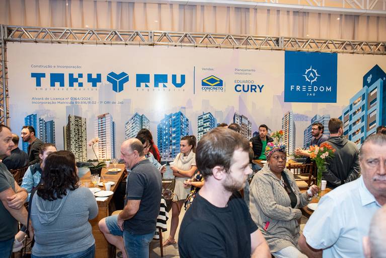 Cobertura fotográfica de eventos corporativos e fotografia empresarial. Retrato profissional e fotos para LinkedIn, currículo, site profissional e redes sociais corporativas.