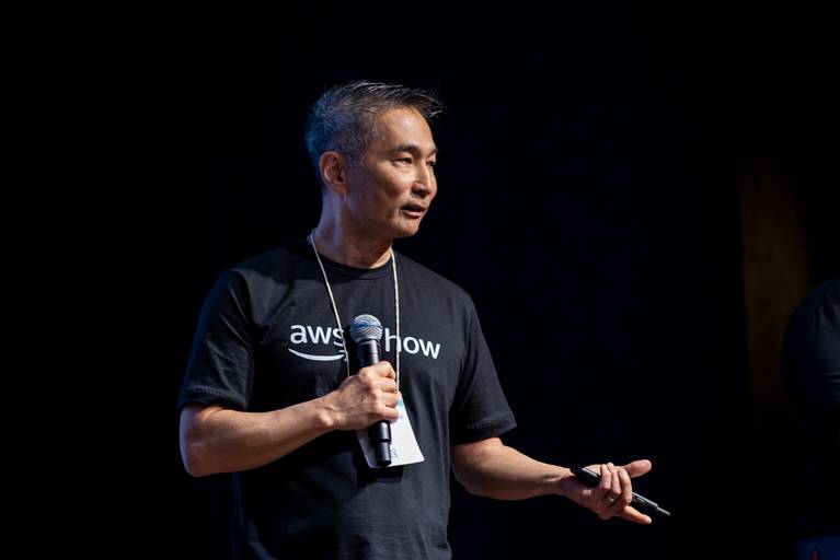 Cobertura fotográfica de eventos corporativos e fotografia empresarial. Retrato profissional e fotos para LinkedIn, currículo, site profissional e redes sociais corporativas.