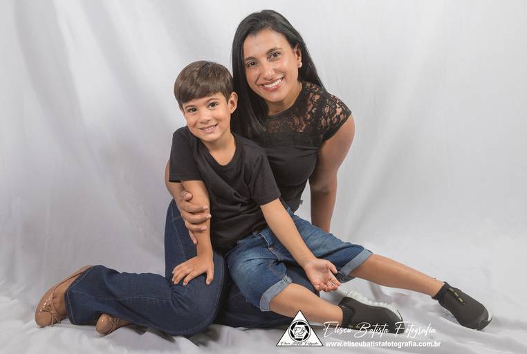 Filho e mamãe - foto dias das mães - Eliseu Batista Fotografia