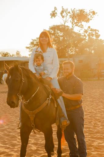 ensaio mae e filho 
ensaio mae e filha
ensaio familia
caiaponia 
fotografo em caiaponia
ensaio na fazenda
fotografo goiania
ensaio com cavalos