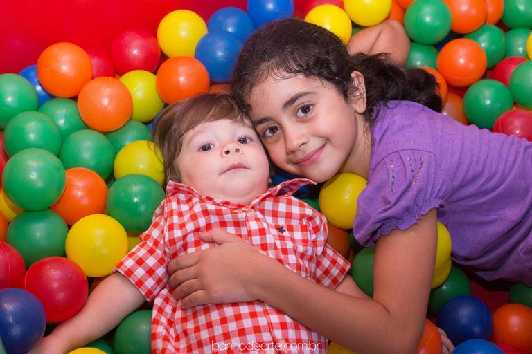 Fotografia de bebês e crianças - Banho de Arte