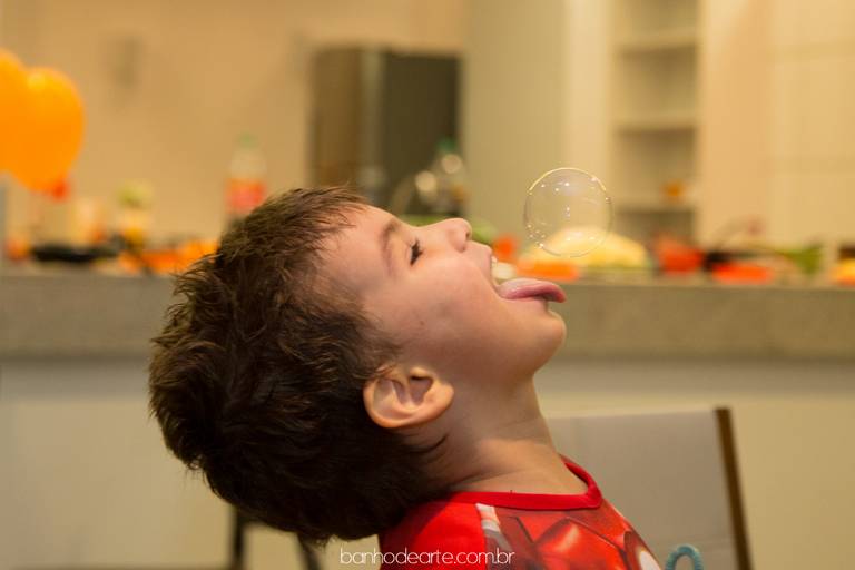 Fotografia de bebês e crianças - Banho de Arte