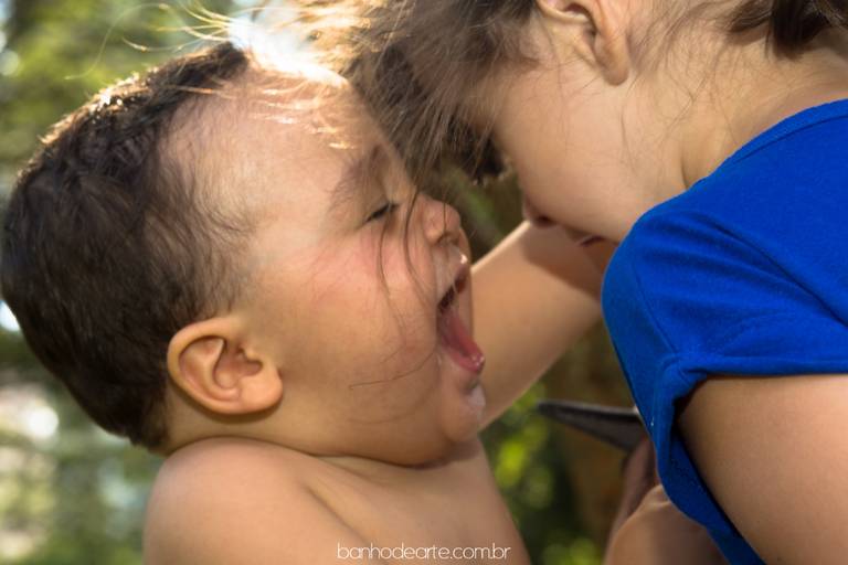 Fotografia de bebês e crianças - Banho de Arte