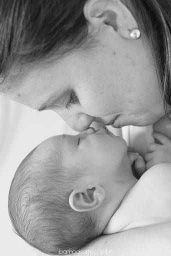 Fotografia de Recém-Nascidos (newborn) - Banho de Arte