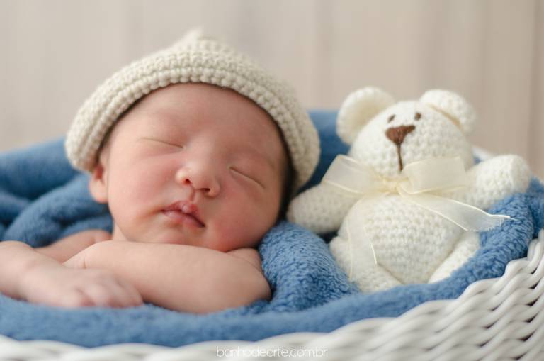 Fotografia de Recém-Nascidos (newborn) - Banho de Arte