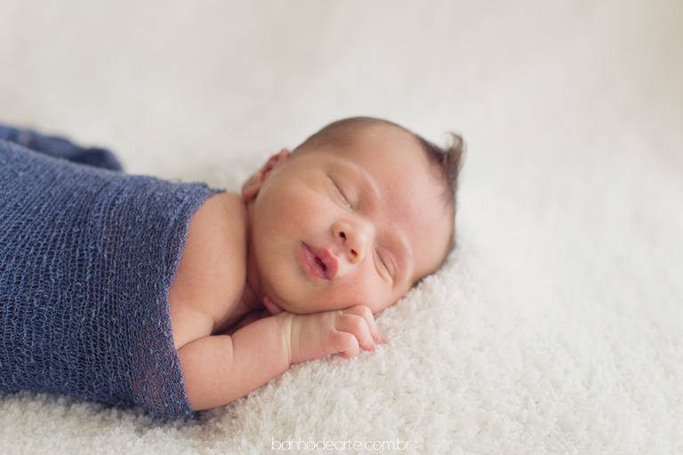 Fotografia de Recém-Nascidos (newborn) - Banho de Arte
