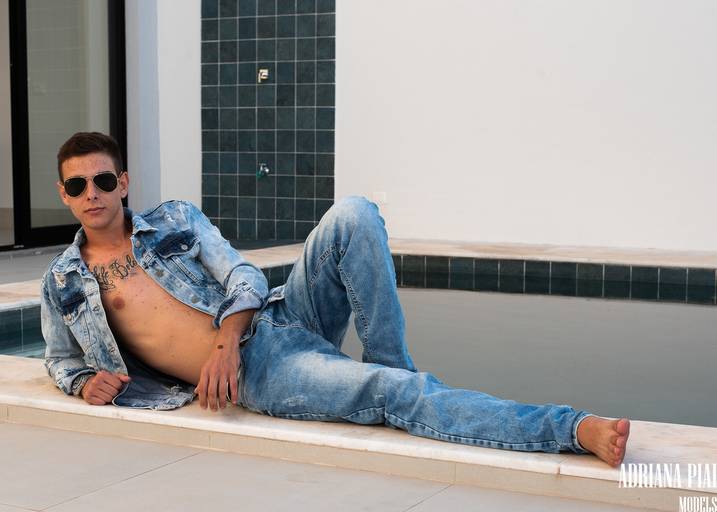 Agencia de Modelos AdrianaPiai.models