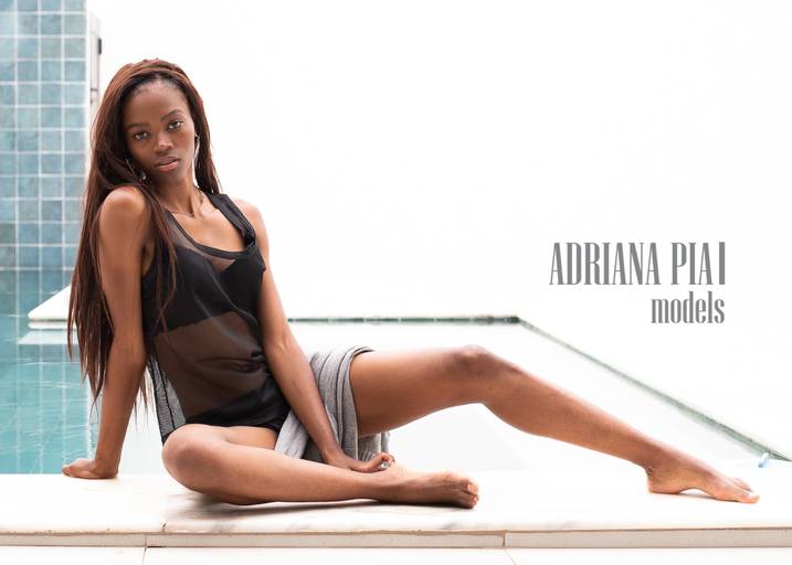 Agencia de Modelos Adrianapiai.models