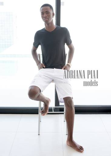 Agencia de Modelos Adrianapiai.models