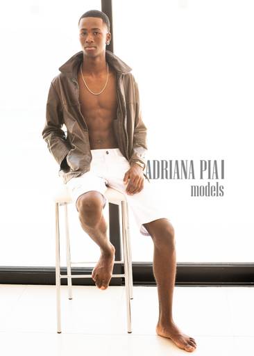 Agencia de Modelos Adrianapiai.models