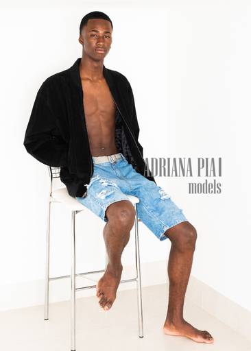 Agencia de Modelos Adrianapiai.models