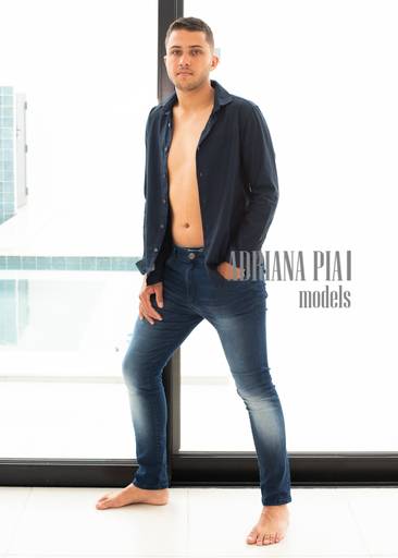 Agencia de Modelos Adrianapiai.models