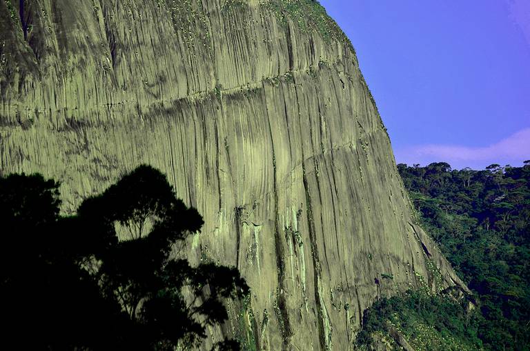 Pedra Riscada
 Lumiar- RJ