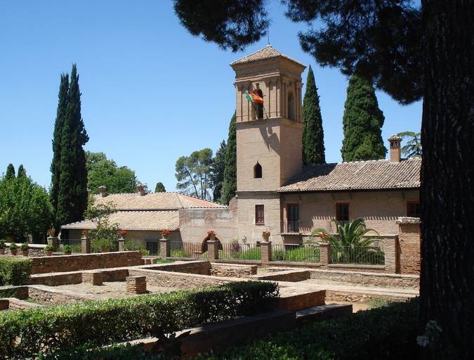 Vista dos Jardins externos do complexo Alhambra, Granada, Andaluzia - Espanha