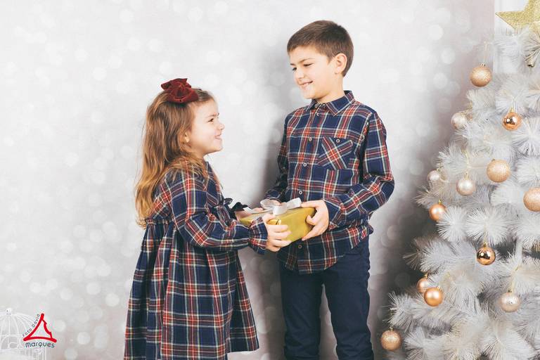 Irmãos em sessão fotográfica em Arouca