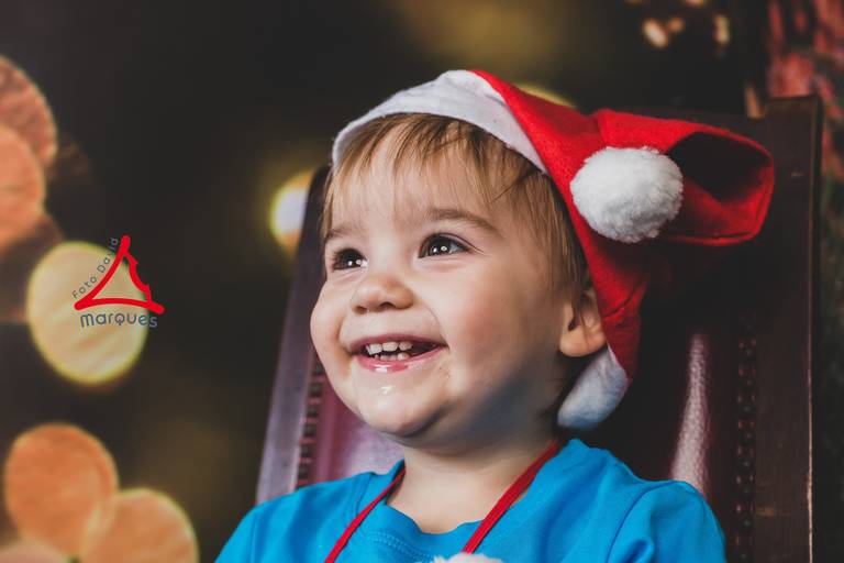 Sessão de Natal de Criança com gorro