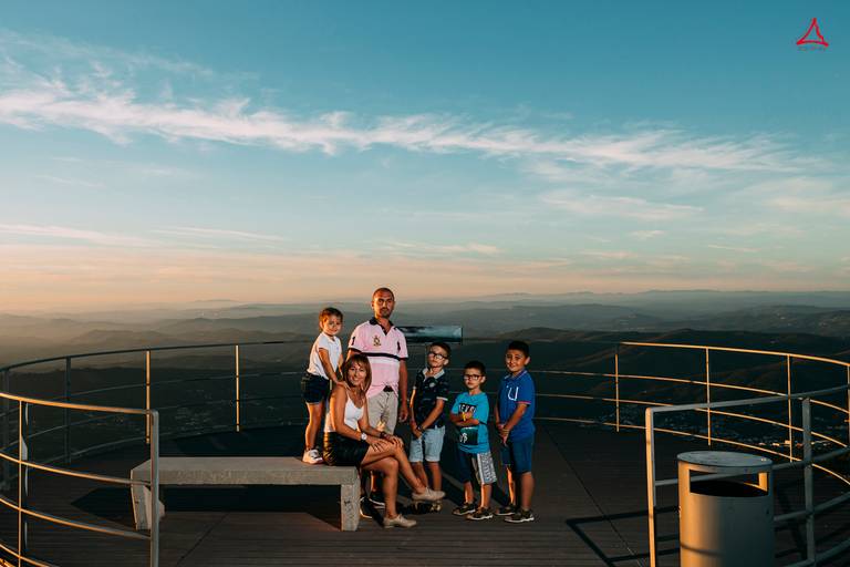 Sessão fotográfica de família no Miradouro da serra