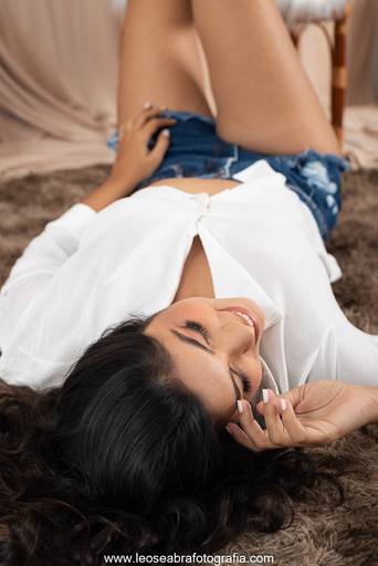 PLENA - ENSAIO PARA MULHERES PLENAS - FRANCYANE