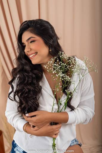 PLENA - ENSAIO PARA MULHERES PLENAS - FRANCYANE