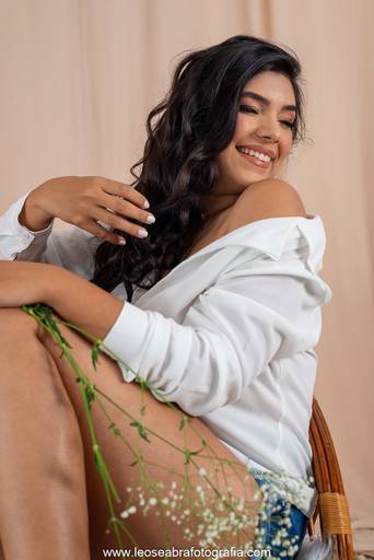 PLENA - ENSAIO PARA MULHERES PLENAS - FRANCYANE