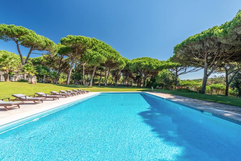 Azenhas do Mar , Piscina