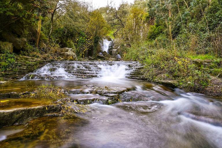 Cascata, Rio de Mouro