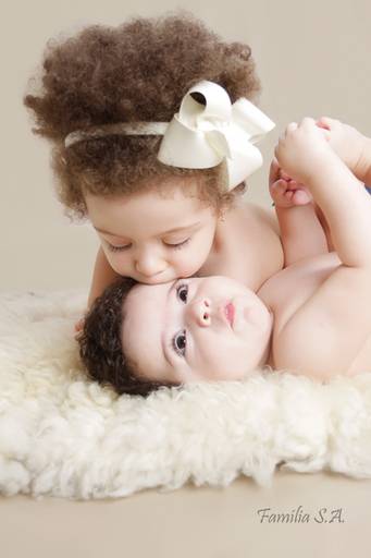 Fotografia de Bebês 3 meses com Irmã